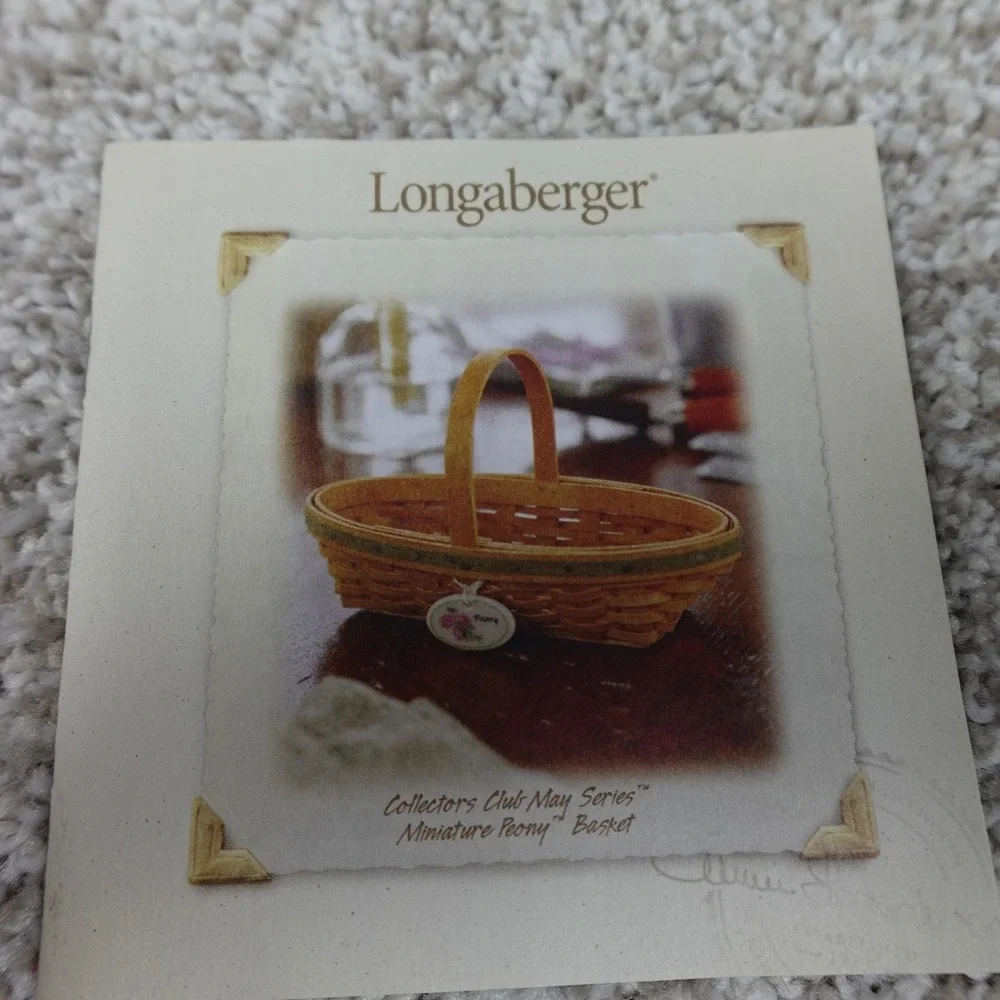 Longaberger 2005 Collectors Club May Series Miniature Peony Basket Set Boxed